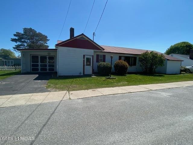 House for sale in Essex, New York