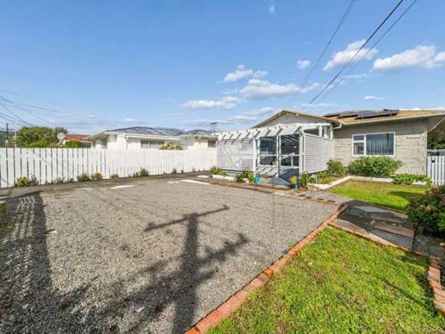 House for rent in Pauatahanui, Wellington