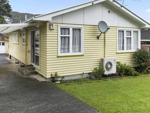 House for rent in Days Bay, Wellington