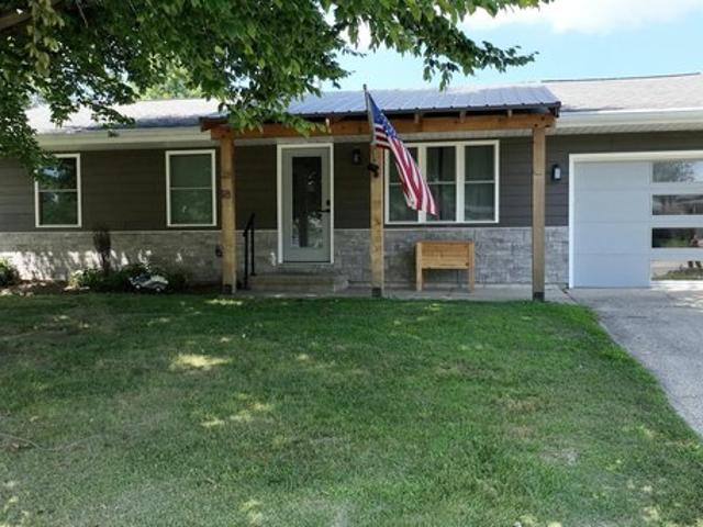 House for sale in Washington, Daviess County