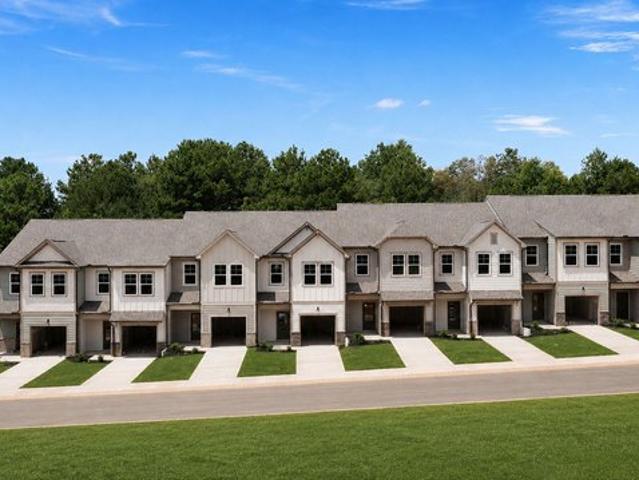 Townhouse for sale in Cedartown, Georgia