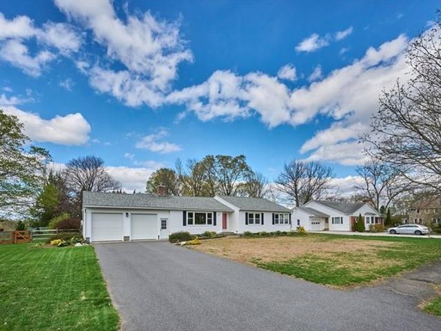 House for sale in Hadley, Massachusetts