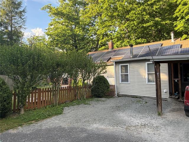 House for sale in Bloomingburg, New York