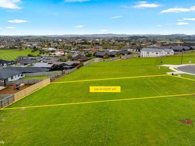 Land for sale in Pukekohe
