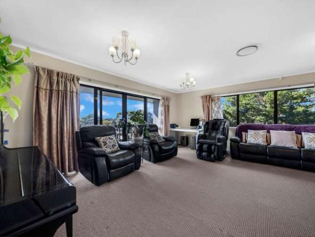 House for sale in Howick