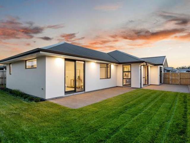 House for sale in Lincoln, Canterbury