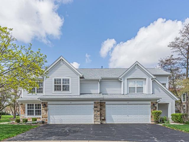 Condo for sale in Schaumburg, Illinois