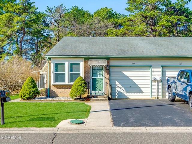 Townhouse for sale in Whiting, New Jersey