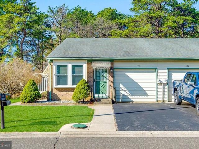 Townhouse for sale in Whiting, New Jersey