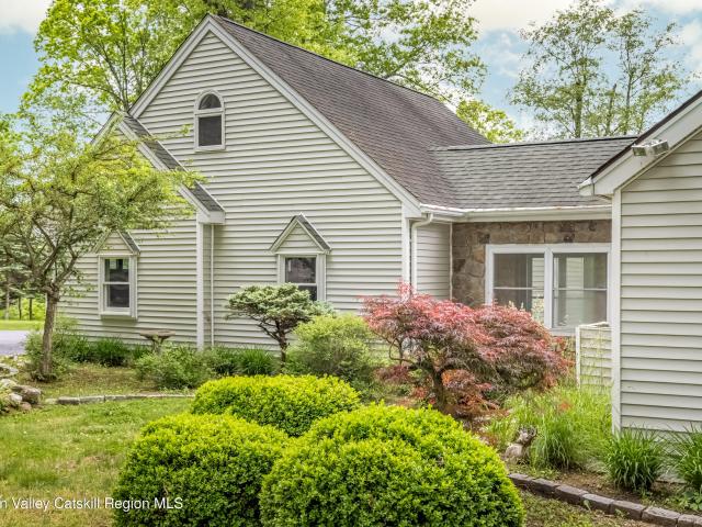 House for sale in Gardiner, New York