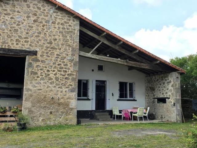 Maison vente à Bressuire, Clessé