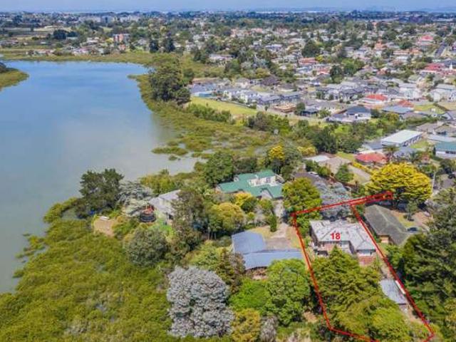 House for sale in Owhata, Oroua County