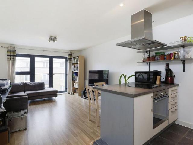 Apartment for rent in Old Ford, Bow