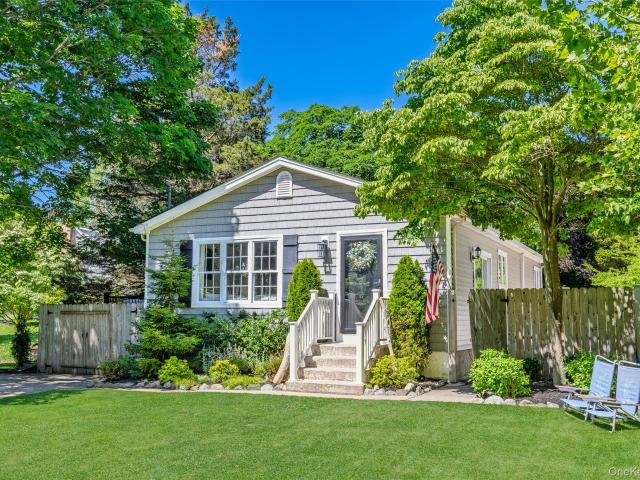 House for sale in Centereach, New York