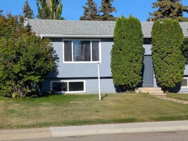 House for sale in Normandeau, City of Red Deer