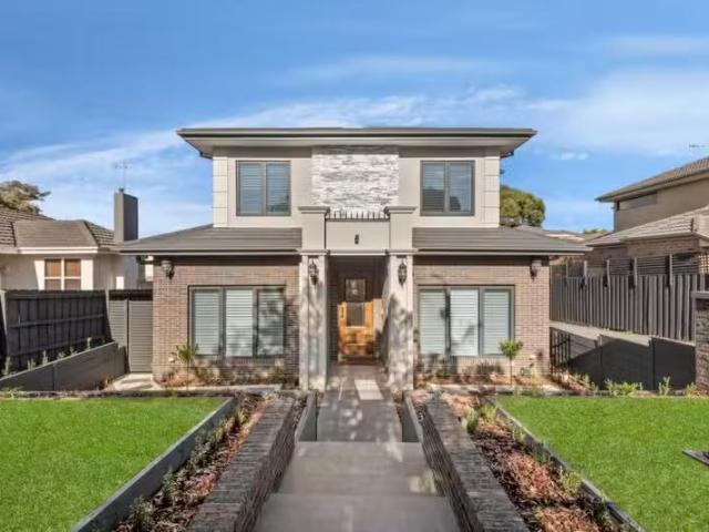 Condo for rent in Box Hill