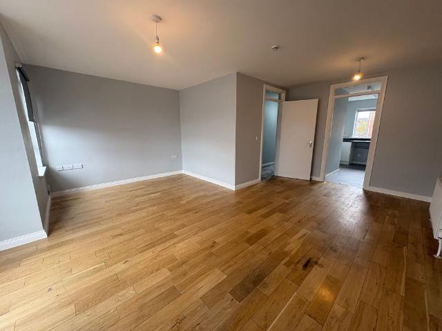 Apartment for rent in Clonard, Northern Ireland