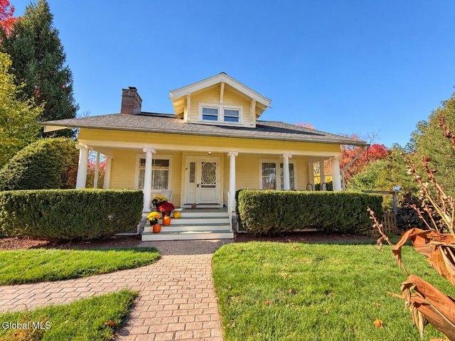 House for sale in Averill Park, Town of Sand Lake