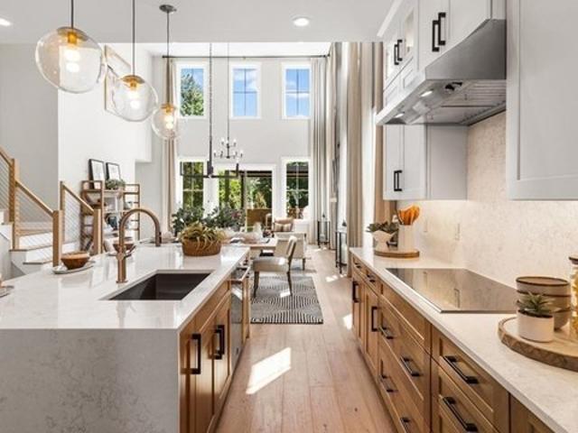 House for sale in Manomet, Massachusetts