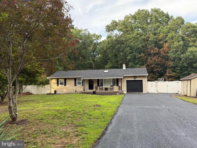 House for sale in Dorothy, New Jersey