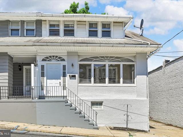 Townhouse for sale in Reading, Pennsylvania