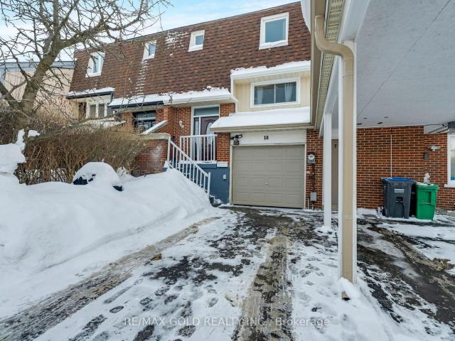 Townhouse for sale in Woburn, Ontario