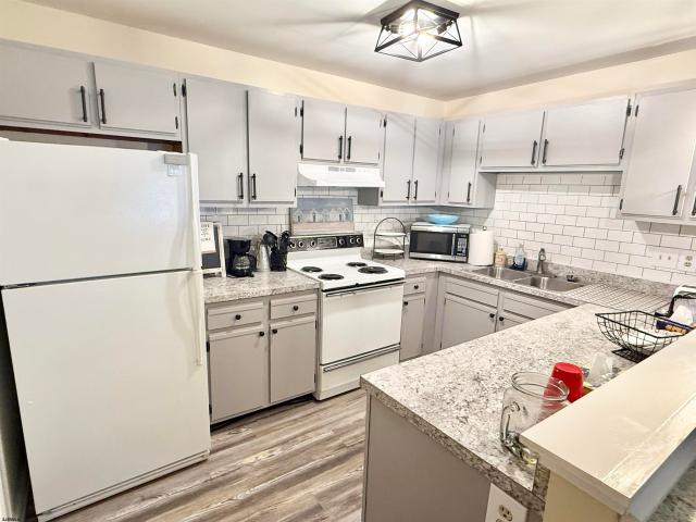 Condo for sale in Ewan, New Jersey