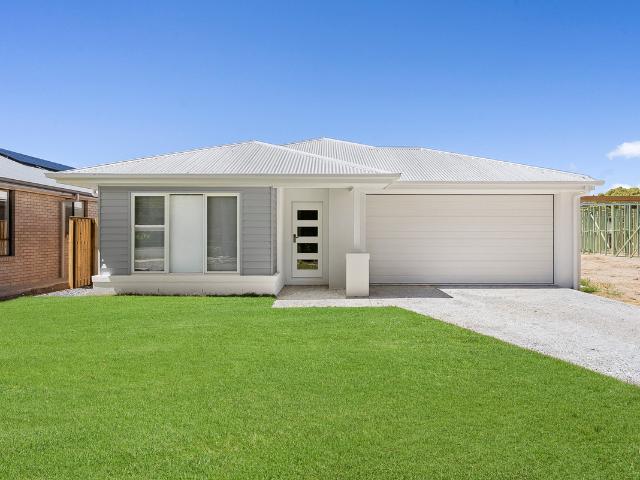 Apartment for rent in Redland Bay, Greater Brisbane