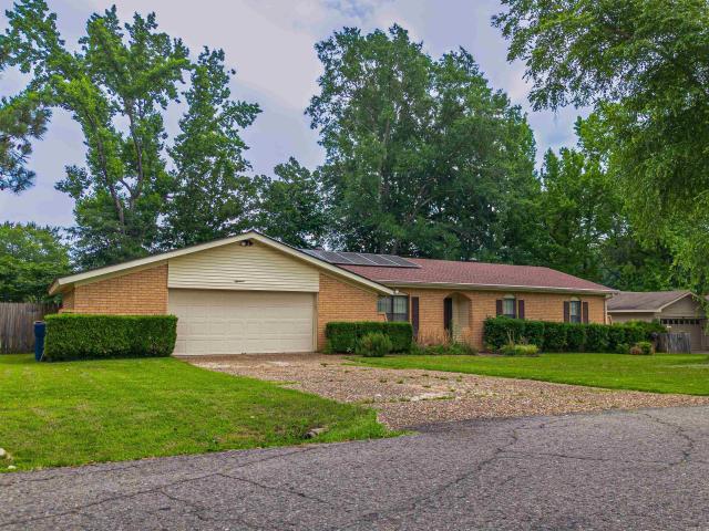 House for sale in Ark