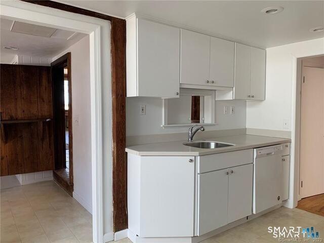 Apartment for rent in Newtown, Connecticut