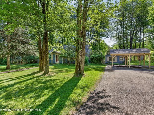House for sale in Bearsville, New York