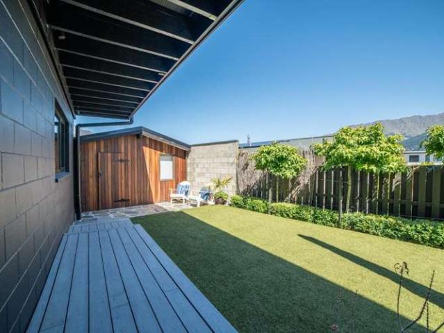 House for sale in Otakou