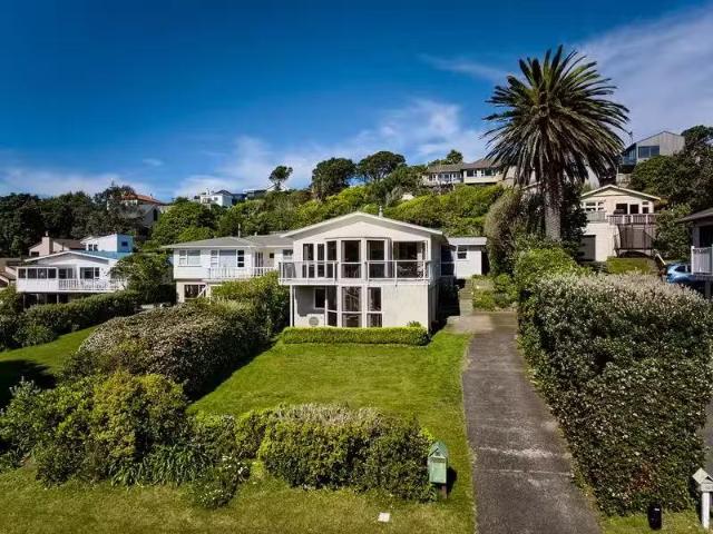 House for sale in Pukerua Bay, Wellington