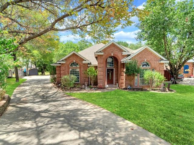 House for sale in Mansfield, Texas