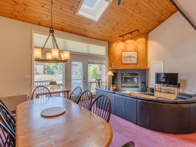 Condo for sale in North Woodstock, Woodstock