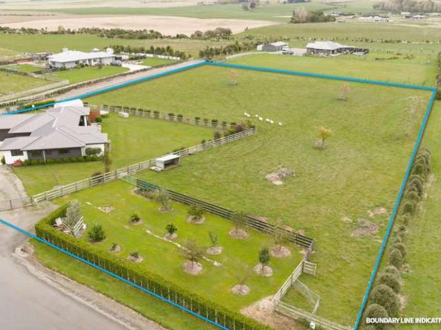 Property for sale in Ashhurst