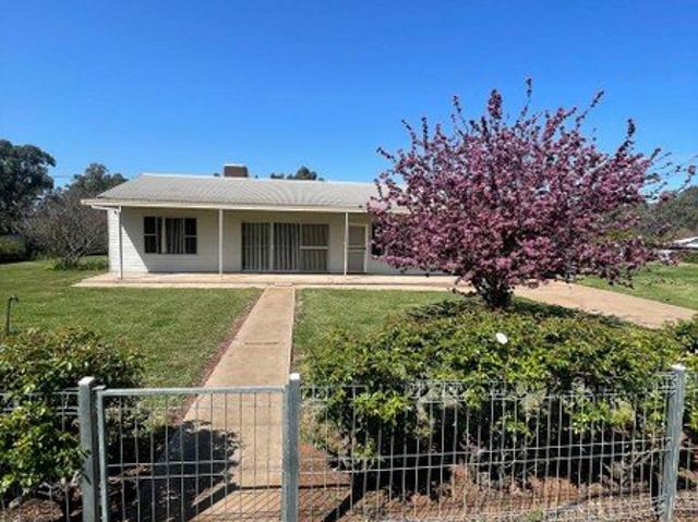 House for rent in Mount Cooper, New South Wales
