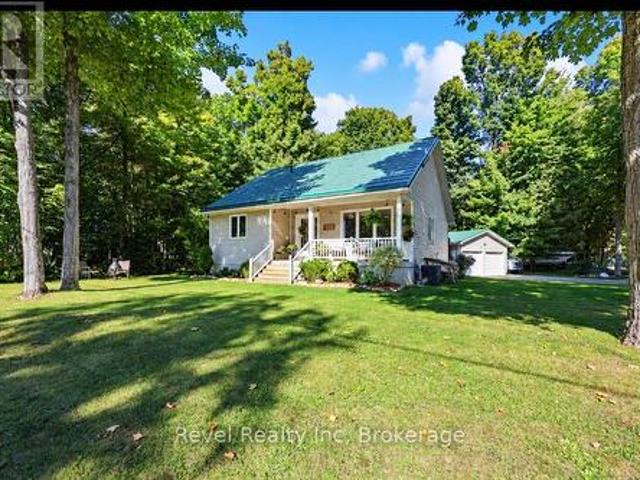House for sale in Tiny, Ontario