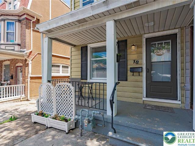 House for sale in Easton, Pennsylvania