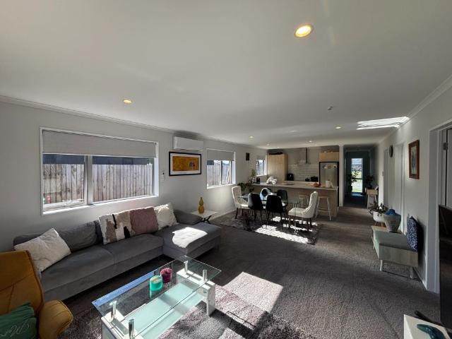 House for rent in Heathcote, Canterbury