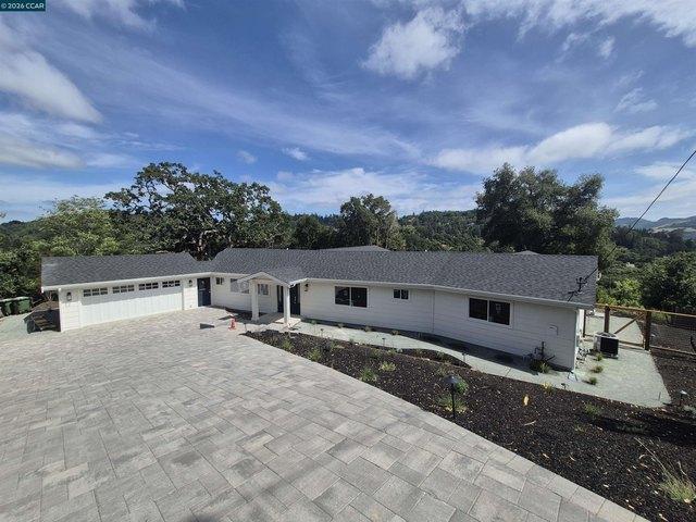 House for sale in Orinda, California