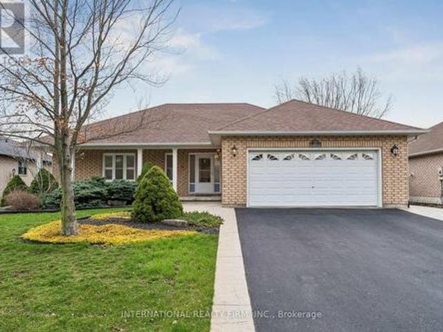 House for sale in Port Dover, Ontario