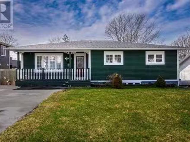 House for sale in Mount Pearl, Newfoundland And Labrador