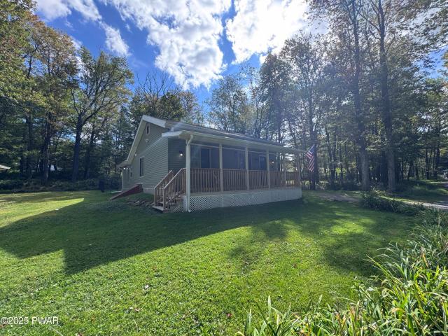 House for sale in Newfoundland, Pennsylvania