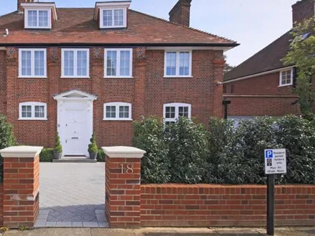 House for rent in Muswell Hill, Greater London
