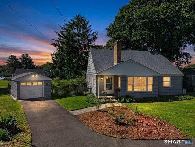 House for sale in Old Saybrook, Connecticut