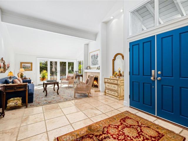 Townhouse for sale in Corona Del Mar, California