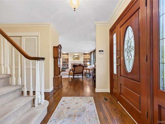 House for sale in Centerport, Town of Huntington