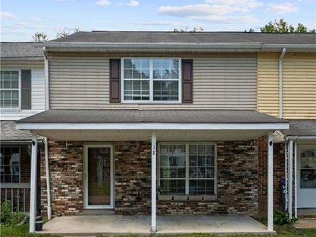 Townhouse for sale in West Virginia