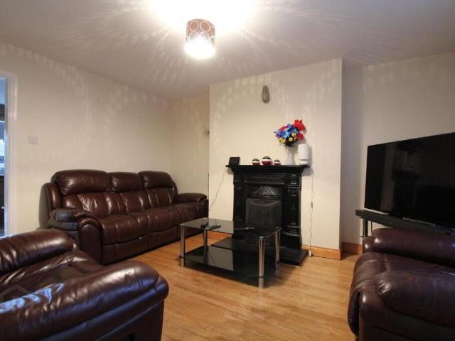 Townhouse for rent in Craigavon
